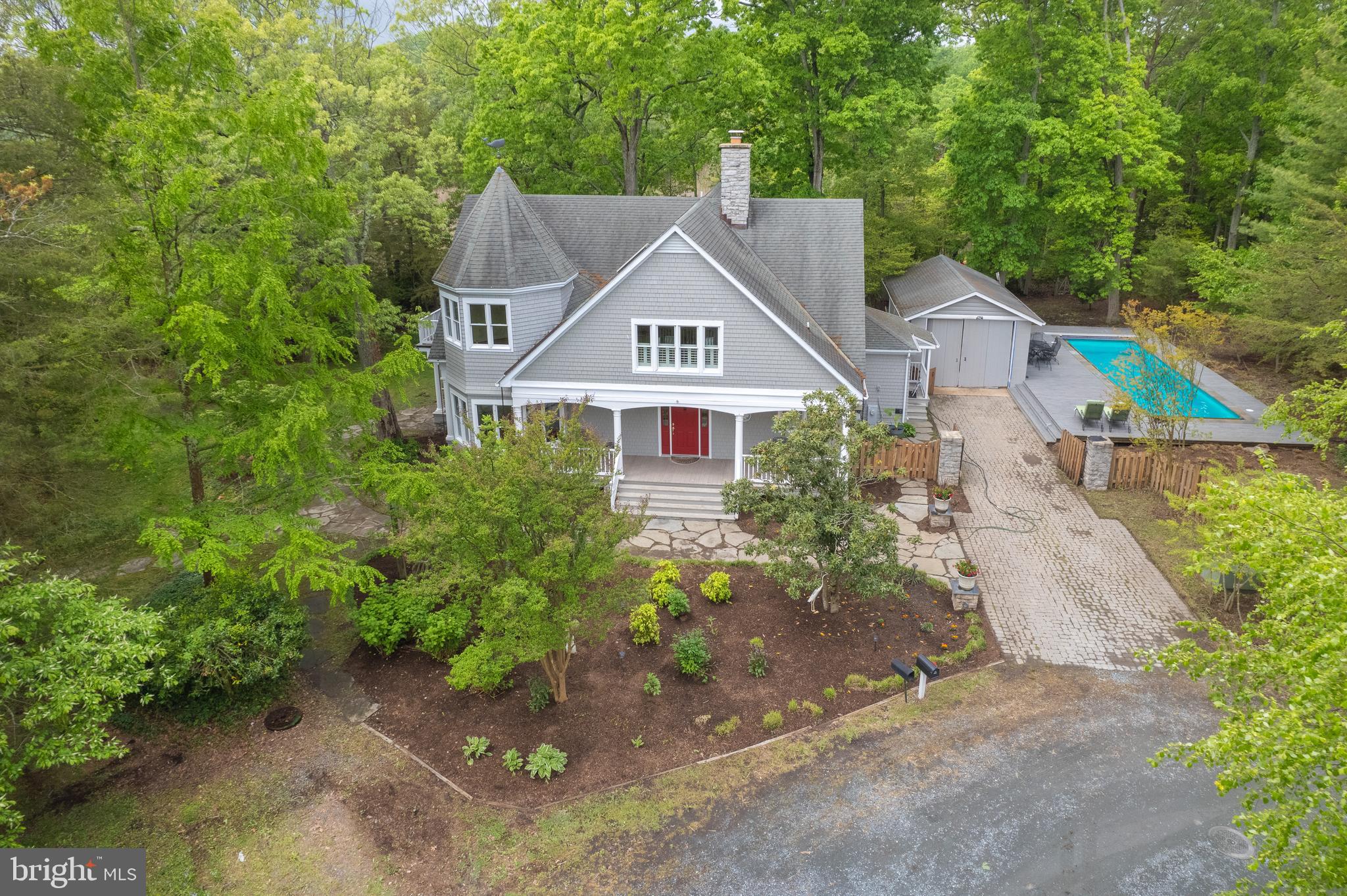 FELICITY COVE - Residential