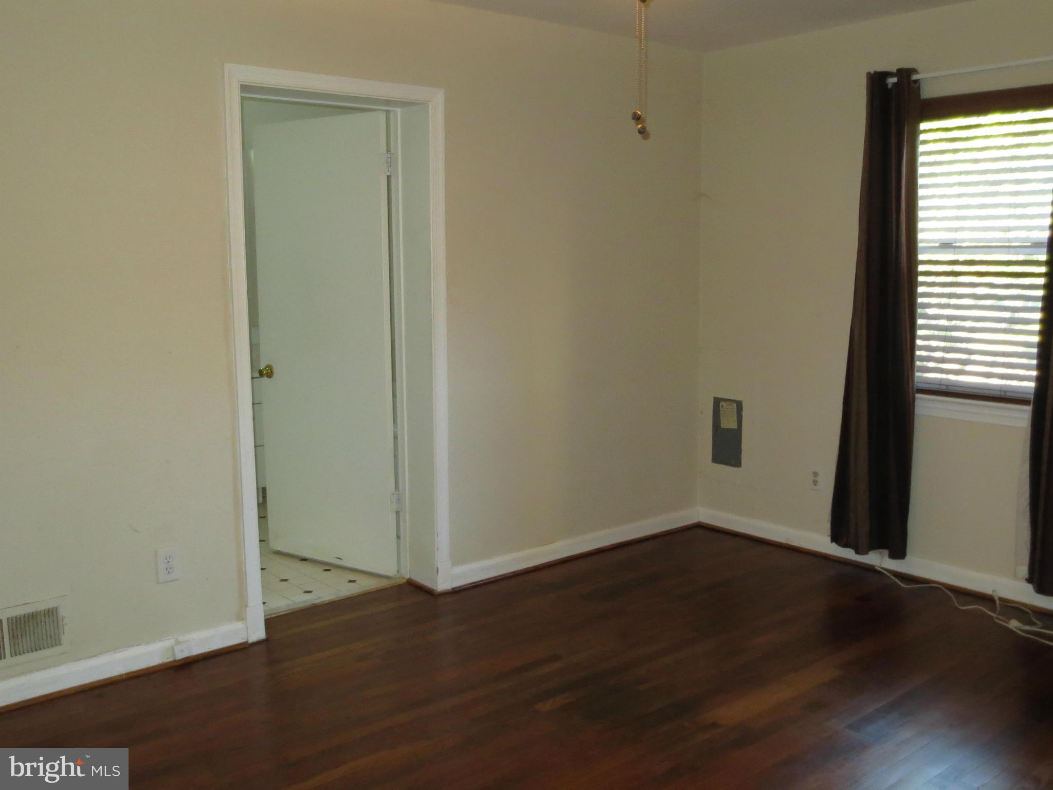 HILLANDALE - Residential