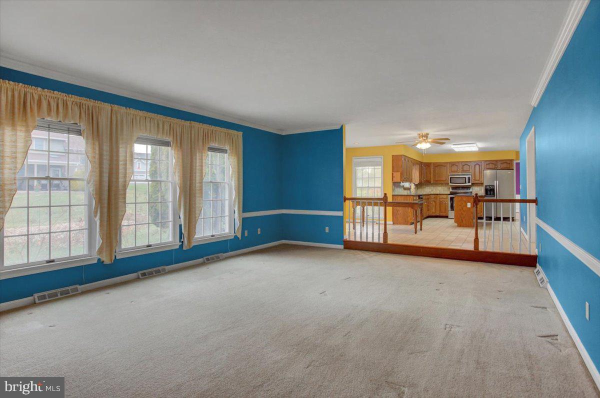 TERRACE HILLS - Residential