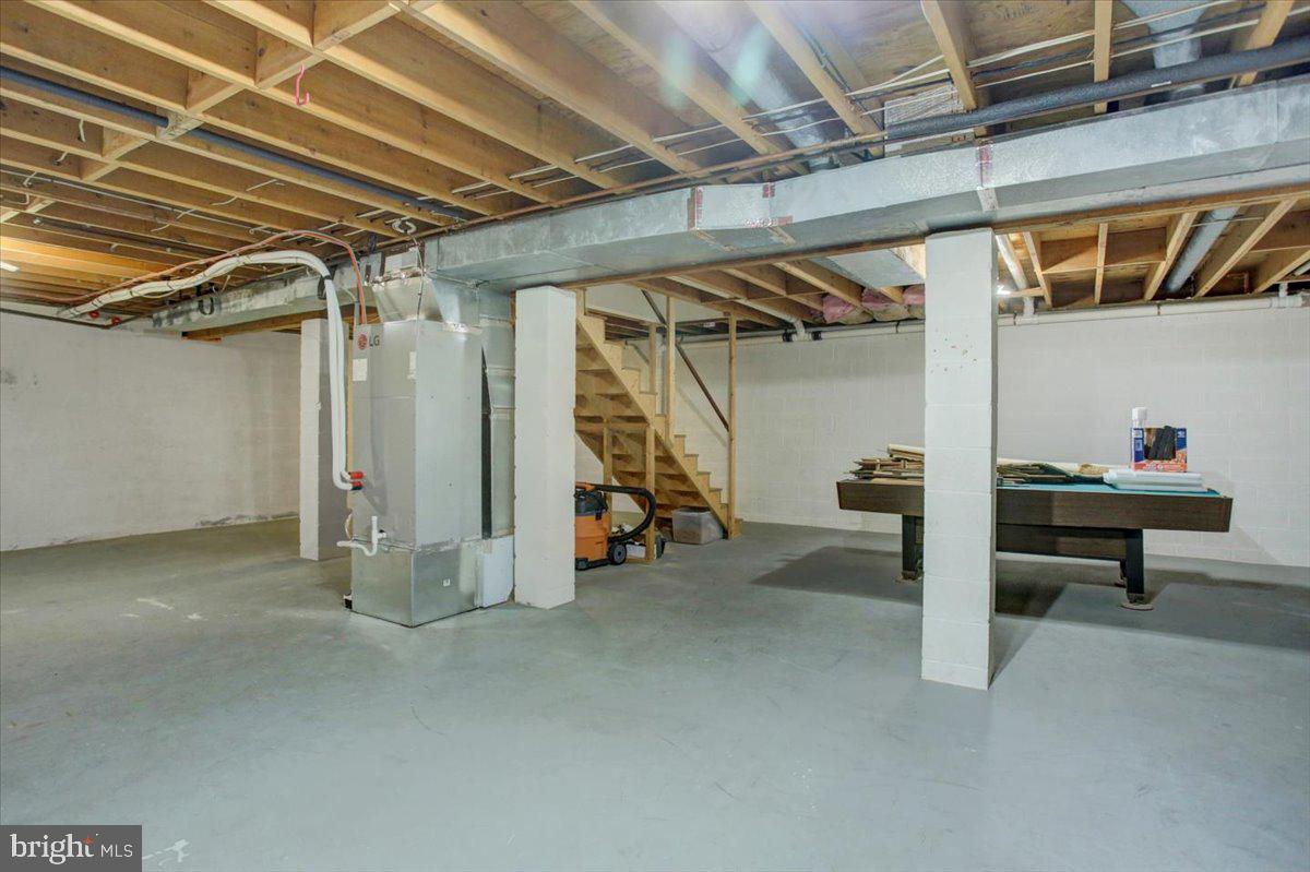 TERRACE HILLS - Residential