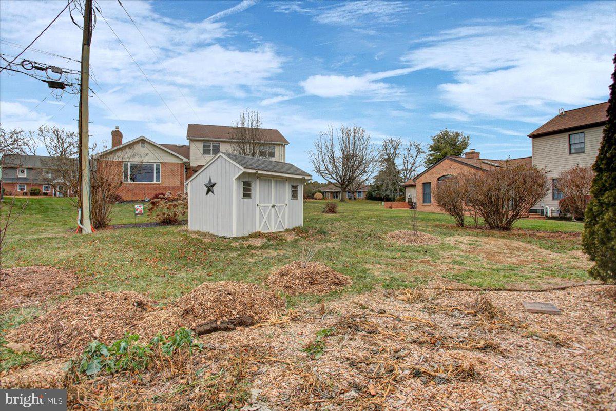 TERRACE HILLS - Residential