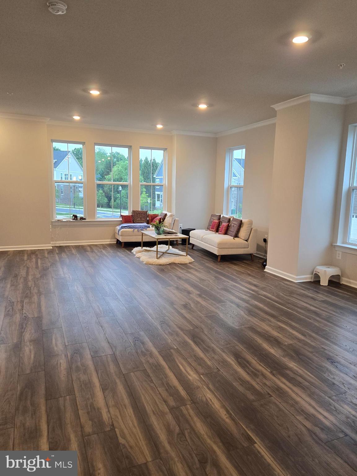 QUINCE ORCHARD - Residential Lease