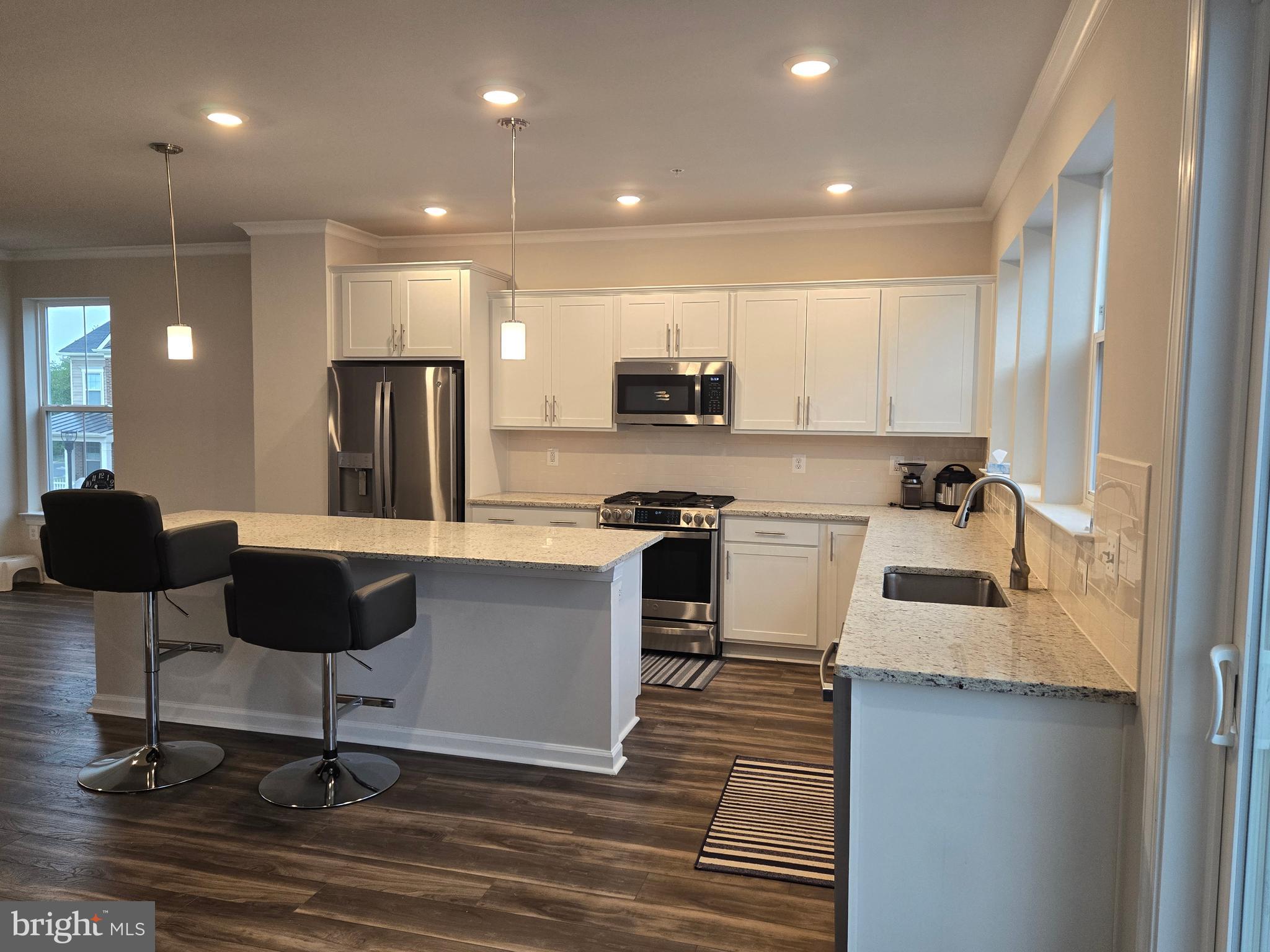 QUINCE ORCHARD - Residential Lease