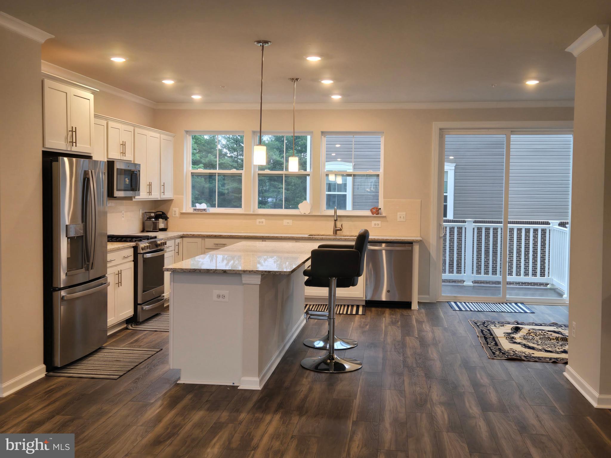 QUINCE ORCHARD - Residential Lease