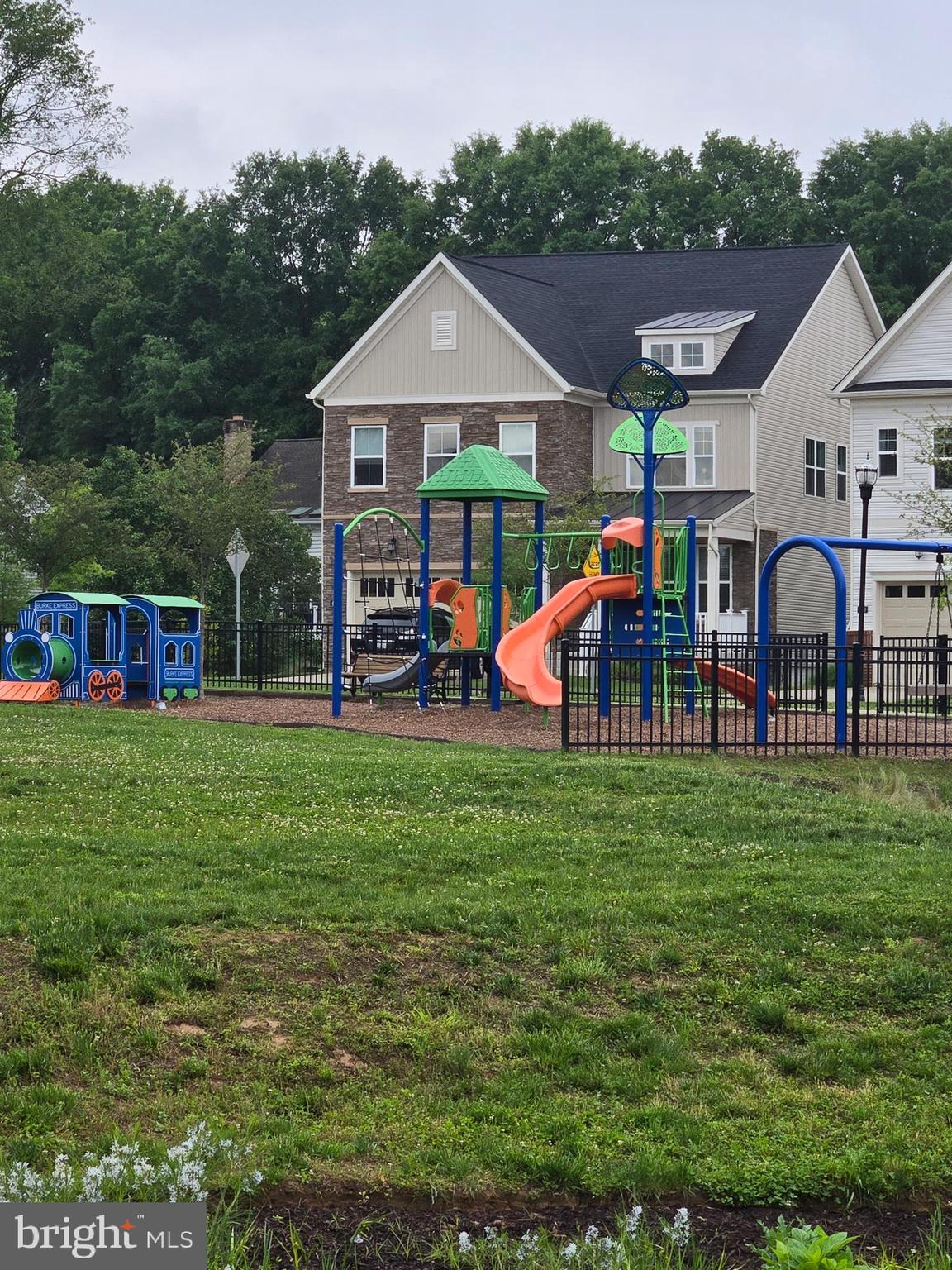 QUINCE ORCHARD - Residential Lease