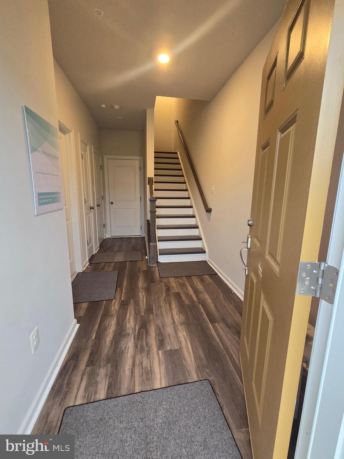 QUINCE ORCHARD - Residential Lease