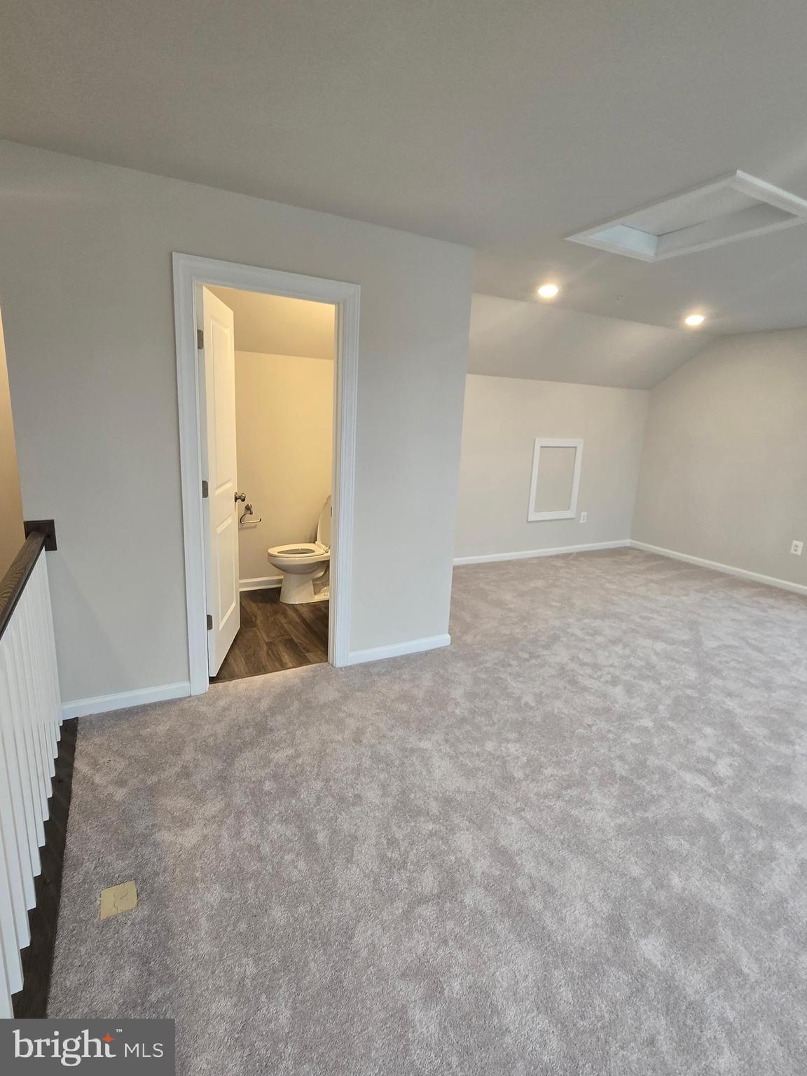 QUINCE ORCHARD - Residential Lease