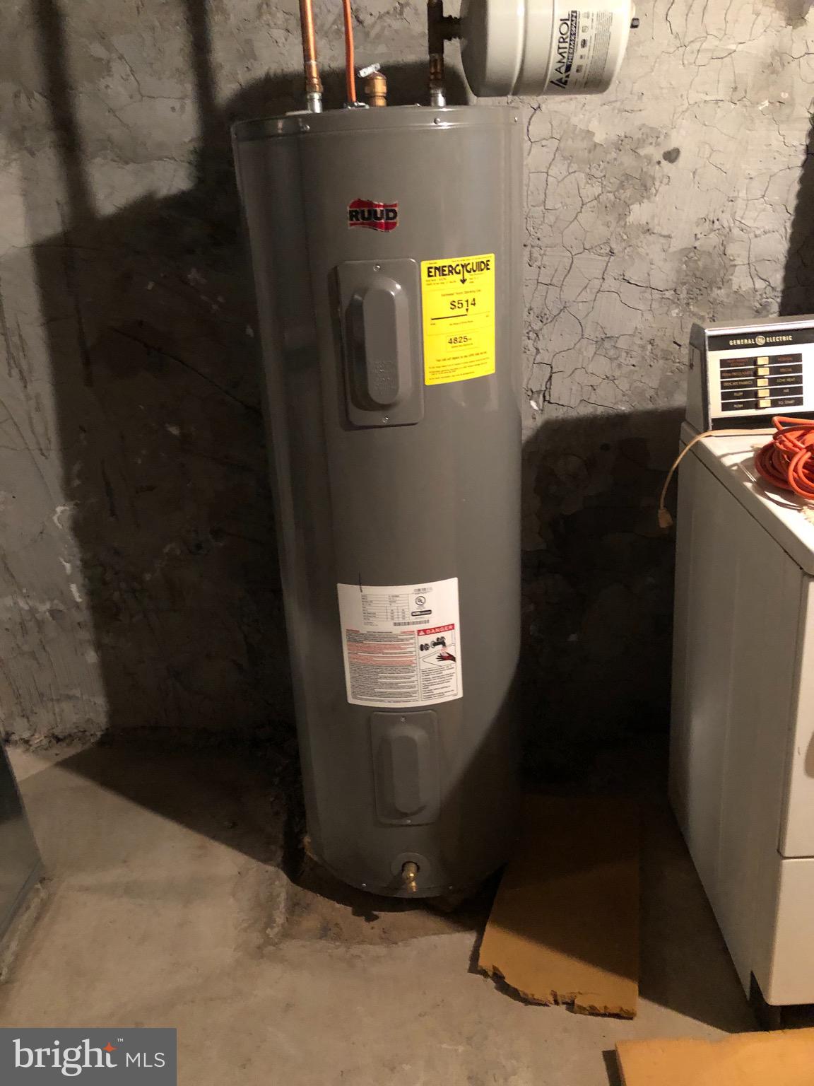 HAGERSTOWN - Residential