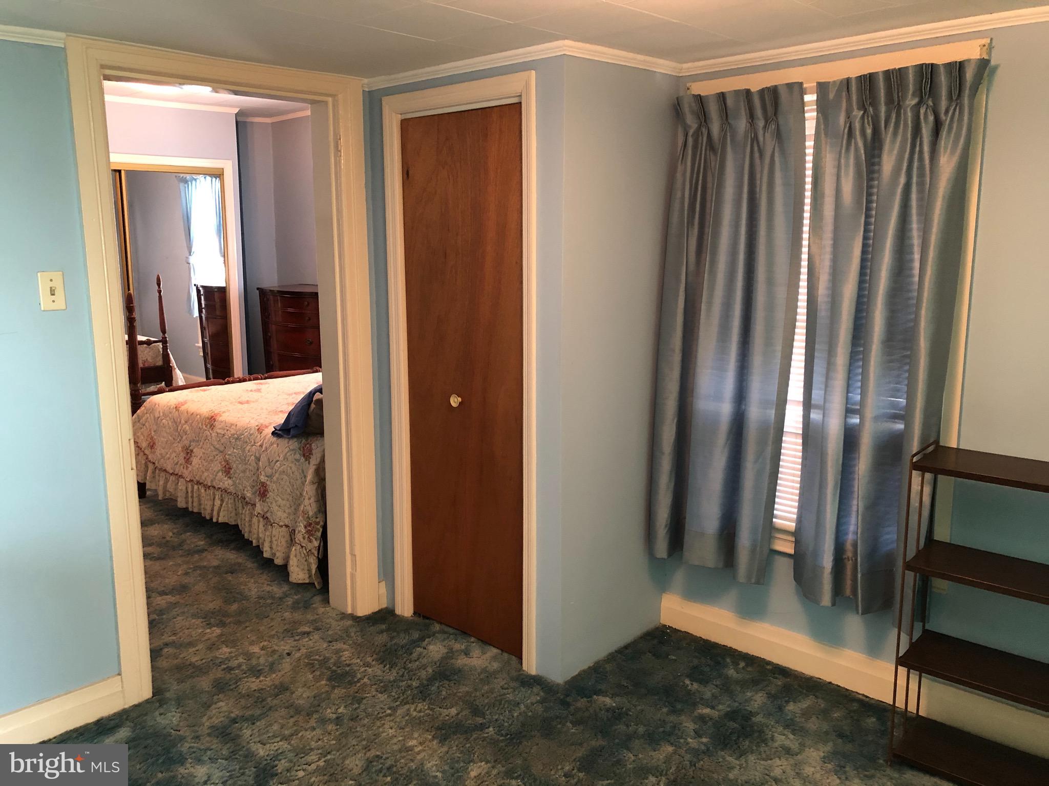 HAGERSTOWN - Residential