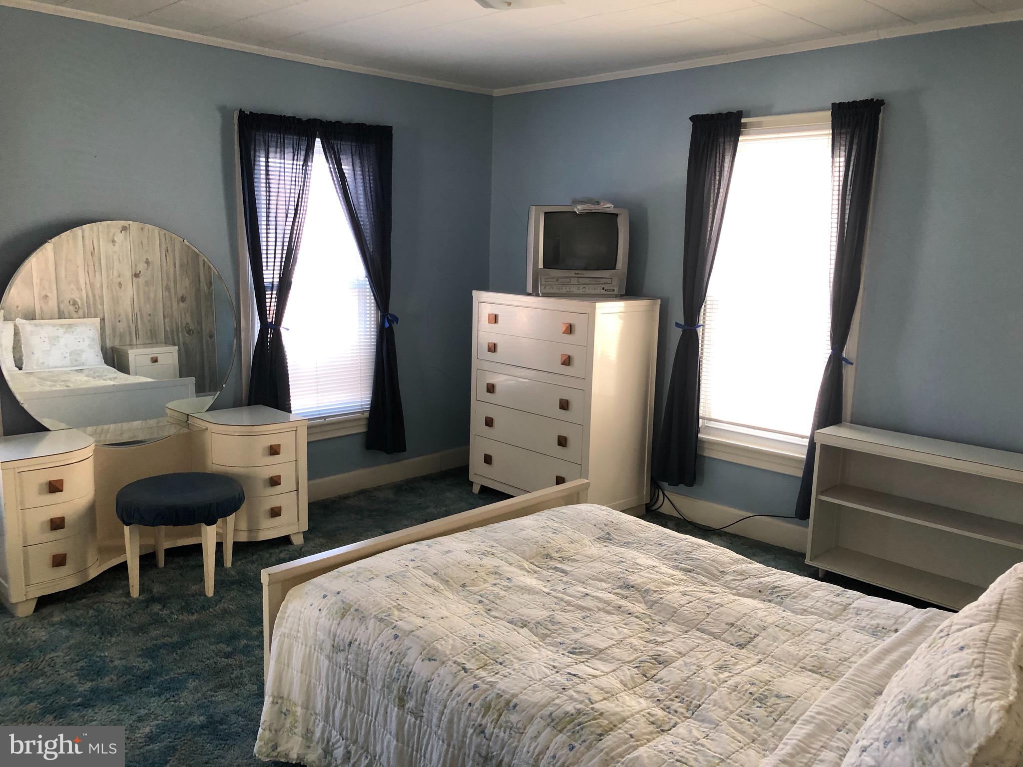 HAGERSTOWN - Residential