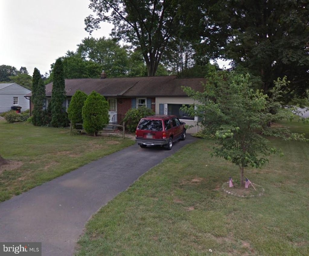 Photo of 351 MAXSON ROAD, LANCASTER, PA 17601 (MLS # PALA2035146)