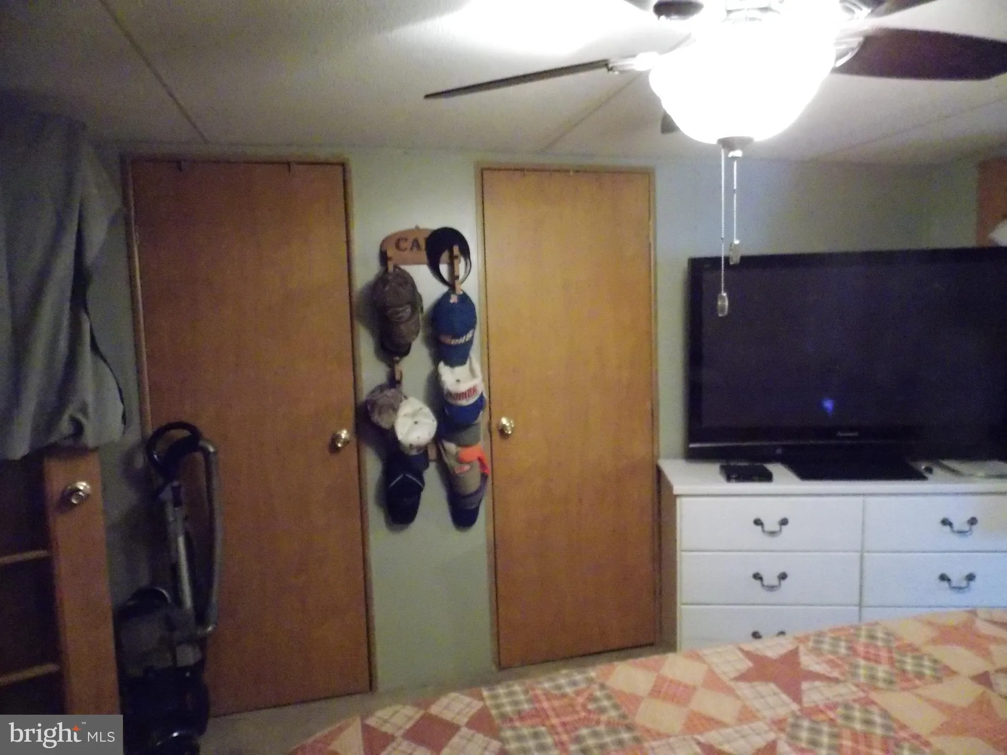 Shippensburg, Pennsylvania 17257, United States, 2 Bedrooms Bedrooms, ,2 BathroomsBathrooms,Residential,Pending,90850