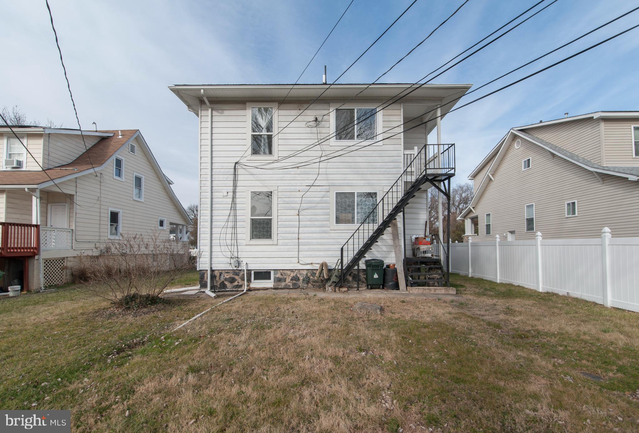 HOWARD PARK - Residential