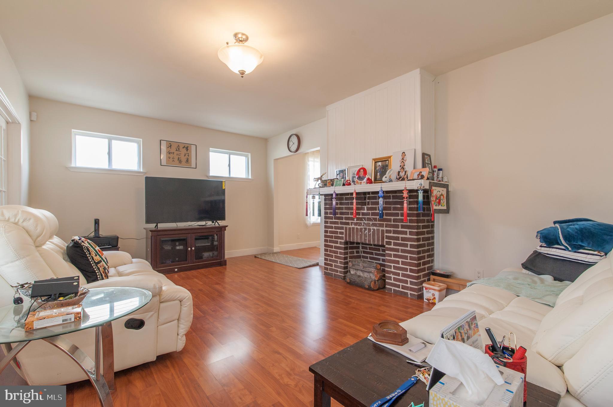 HOWARD PARK - Residential