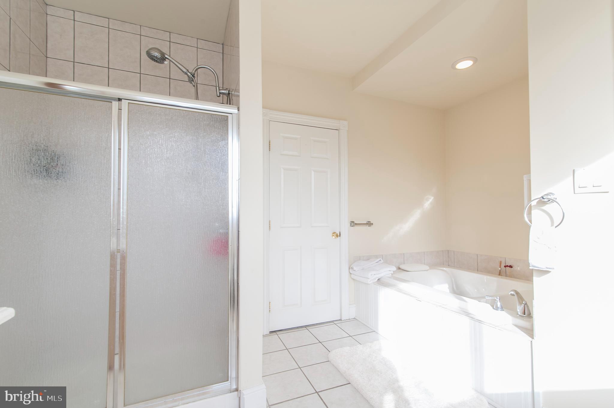 HOWARD PARK - Residential