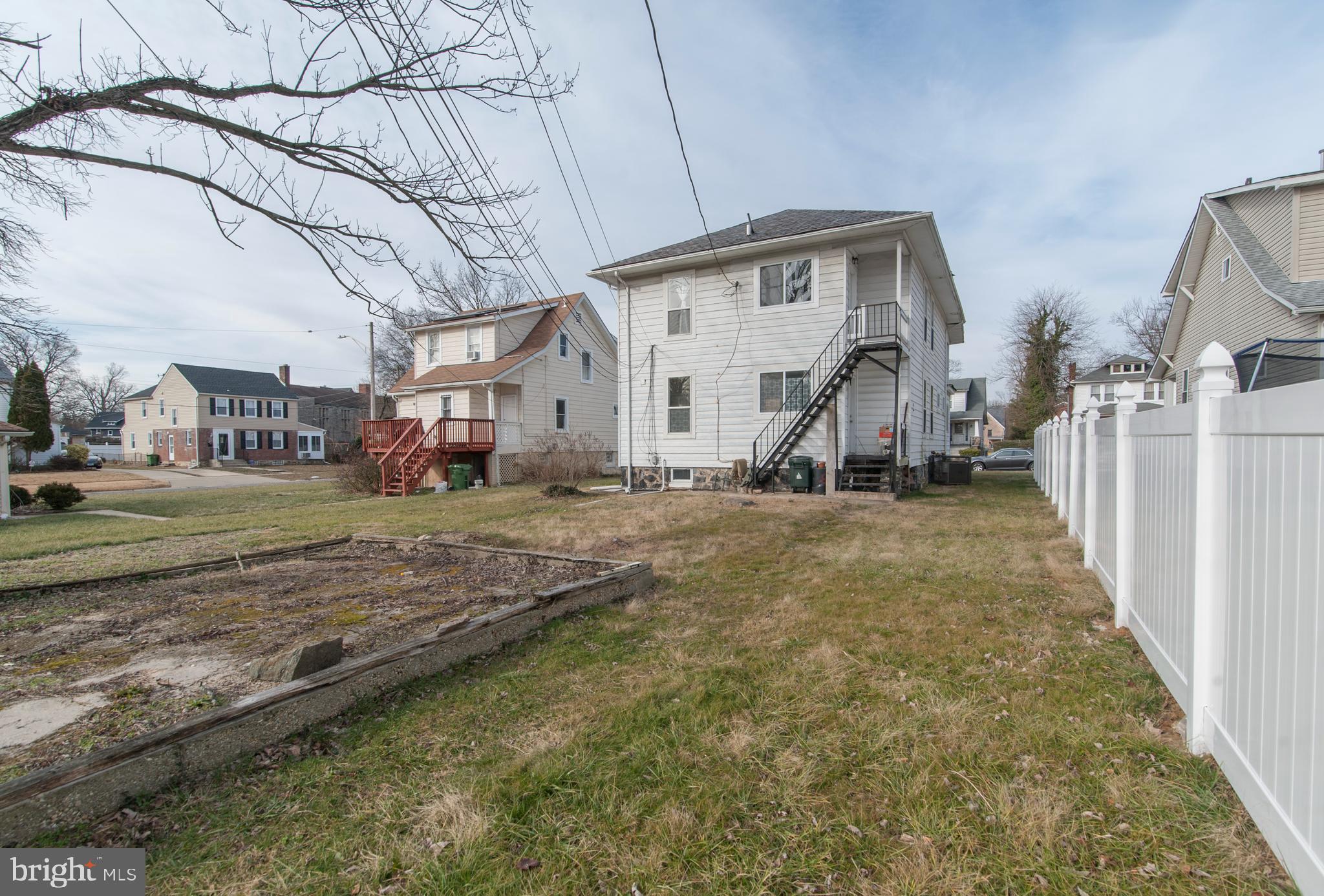 HOWARD PARK - Residential