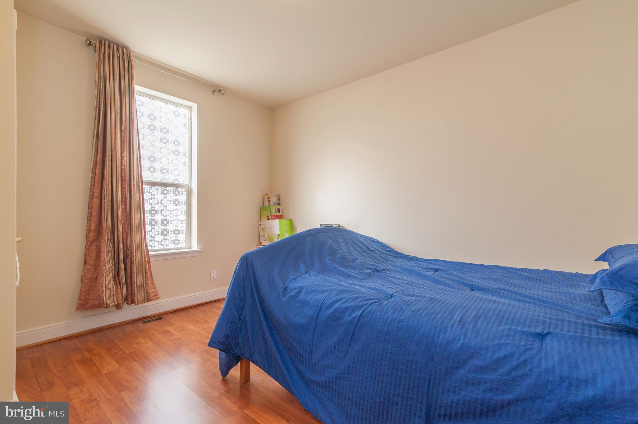 HOWARD PARK - Residential