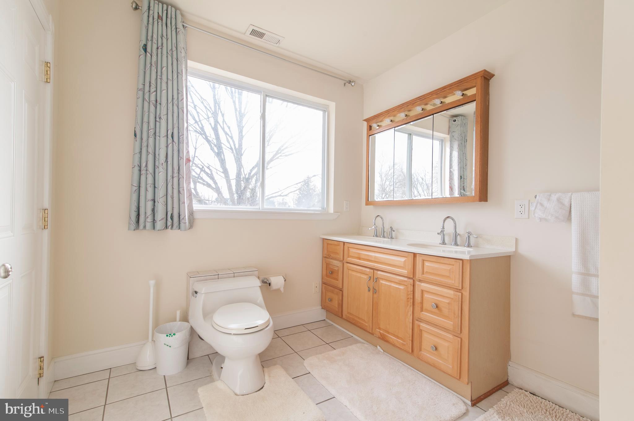 HOWARD PARK - Residential