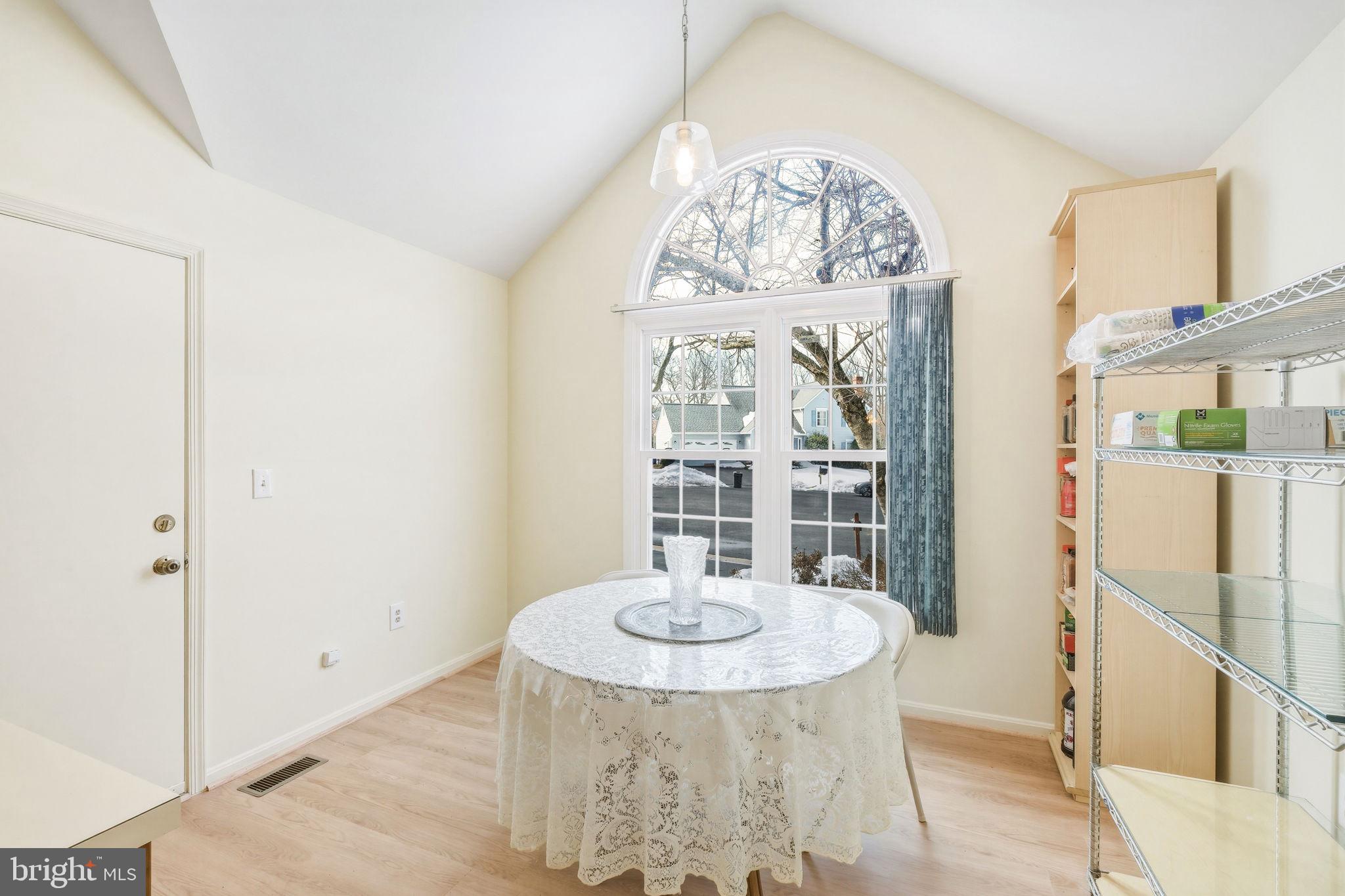 ORCHARD HILLS - Residential