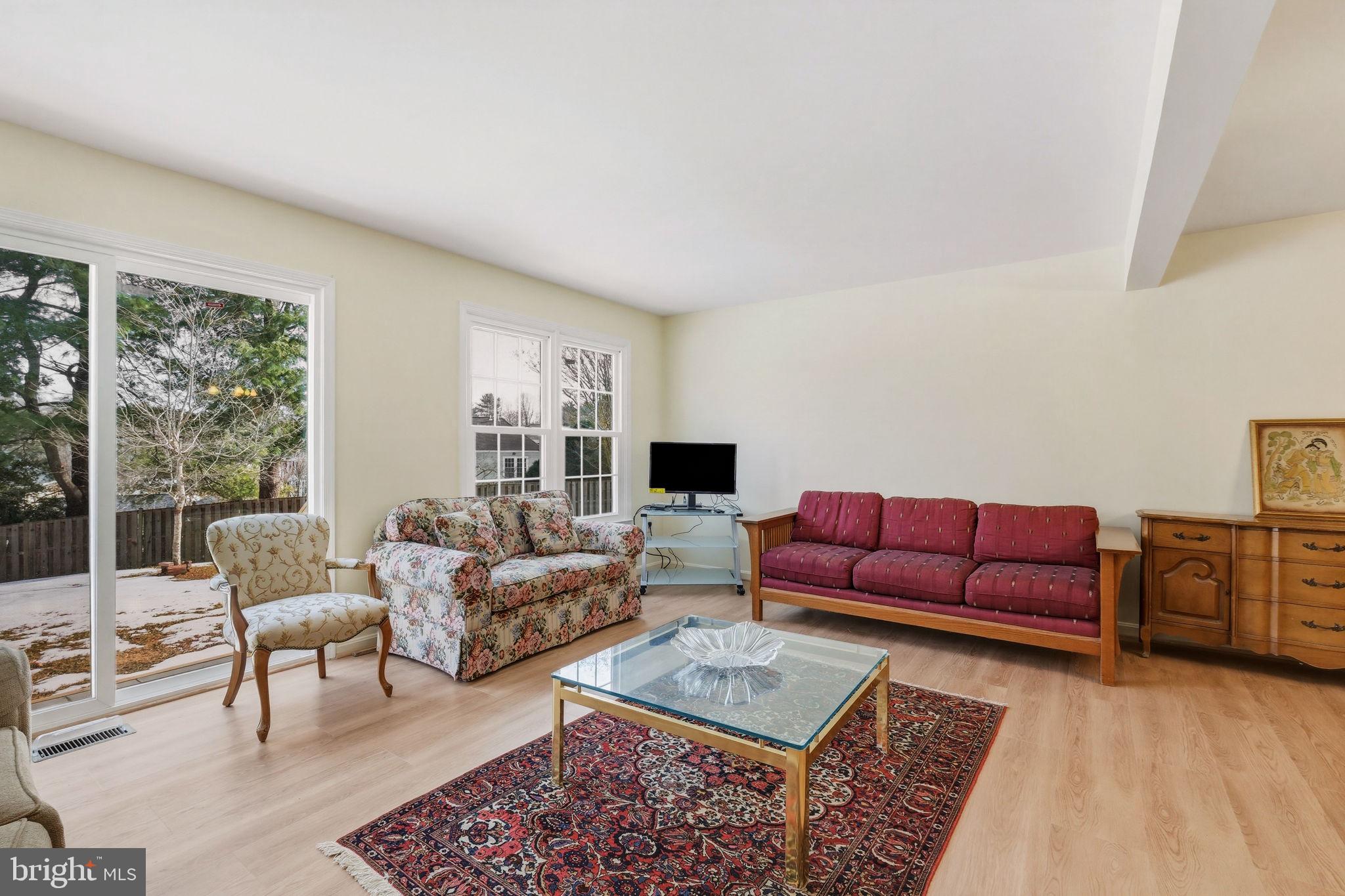 ORCHARD HILLS - Residential