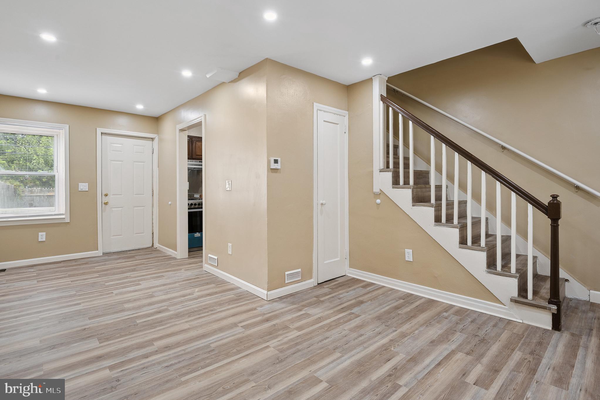 ARUNDEL VILLAGE - Residential Lease