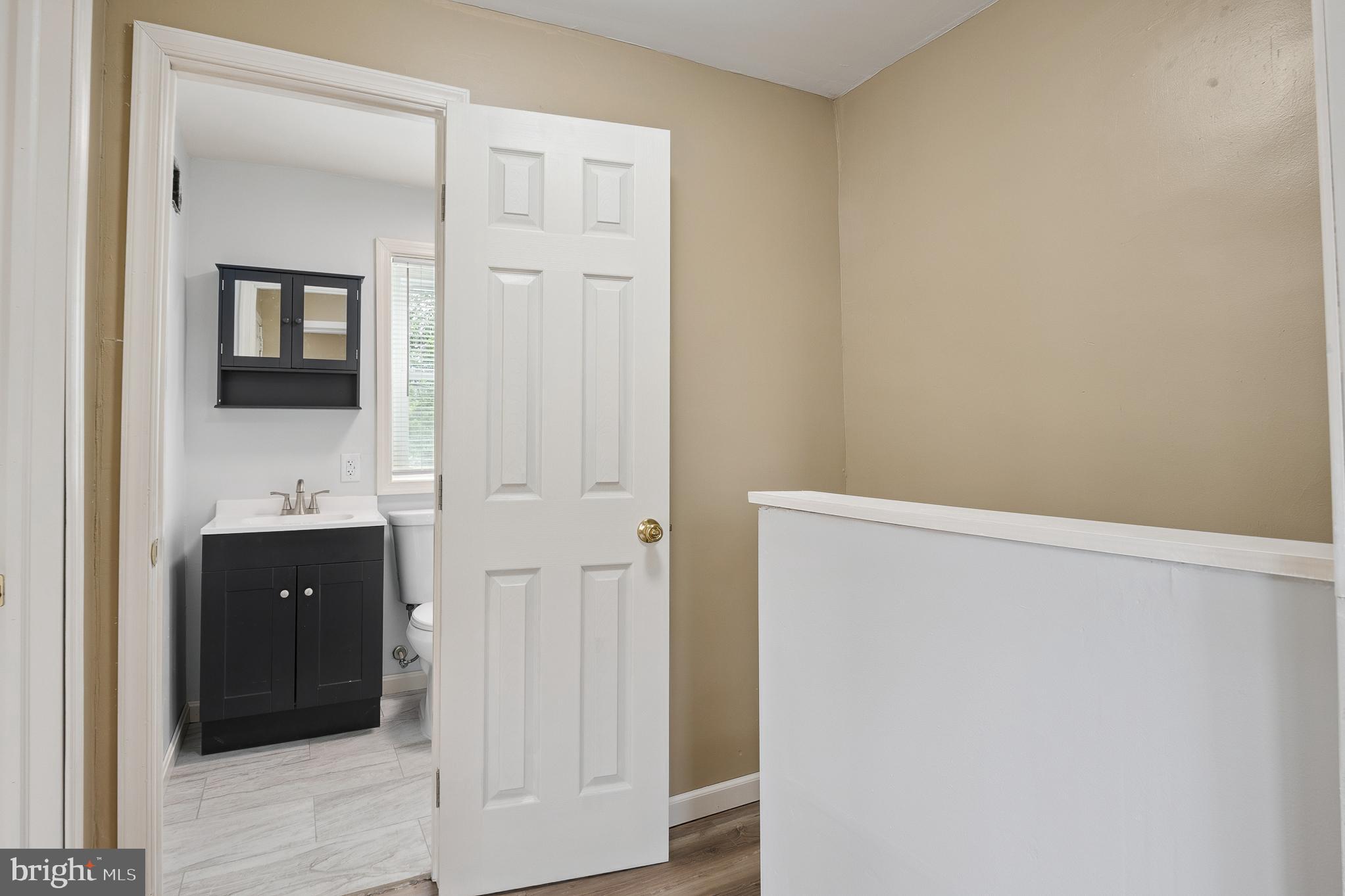 ARUNDEL VILLAGE - Residential Lease