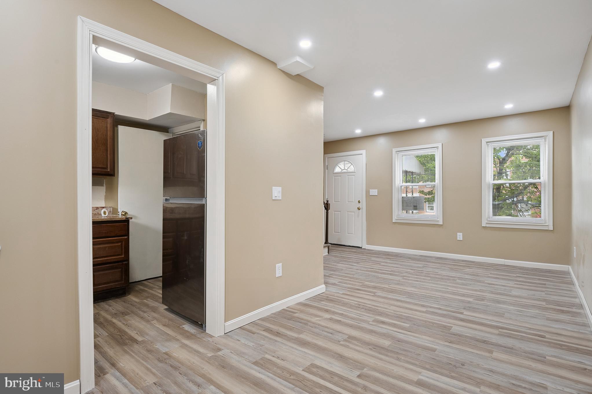 ARUNDEL VILLAGE - Residential Lease