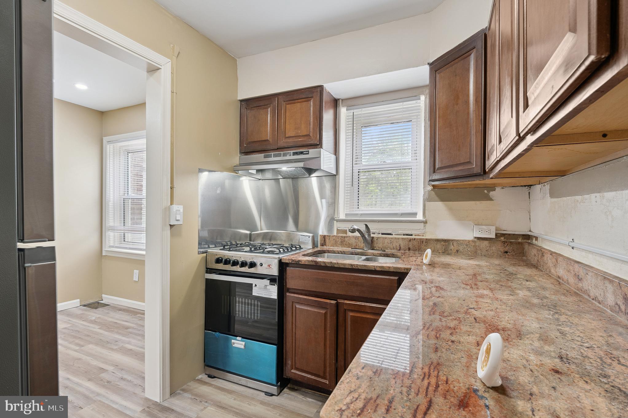 ARUNDEL VILLAGE - Residential Lease