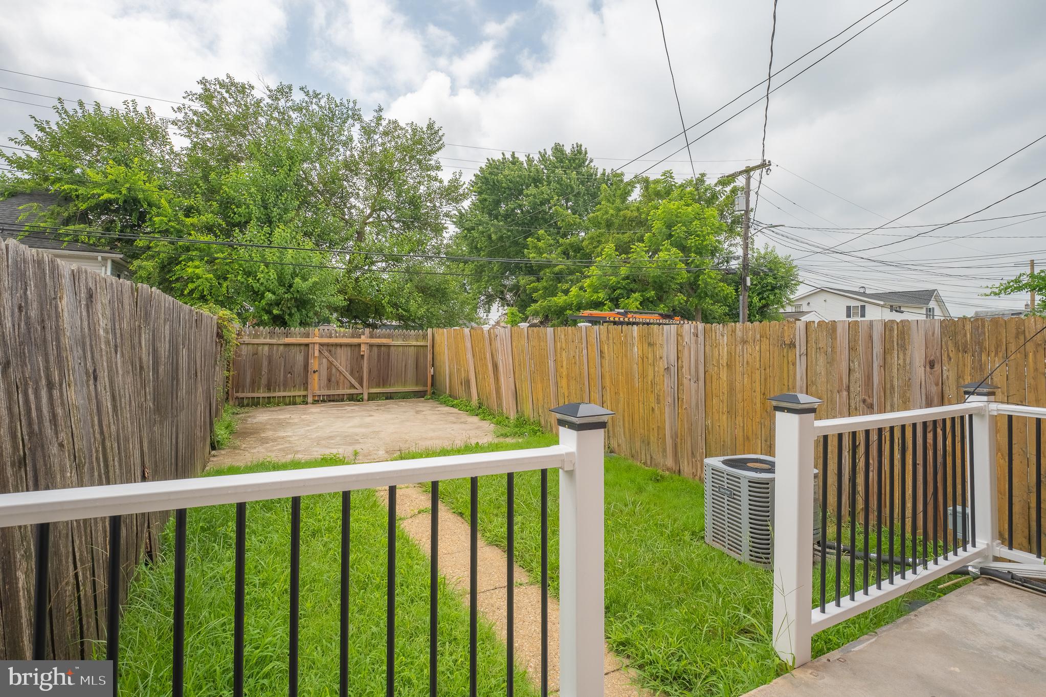 ARUNDEL VILLAGE - Residential Lease