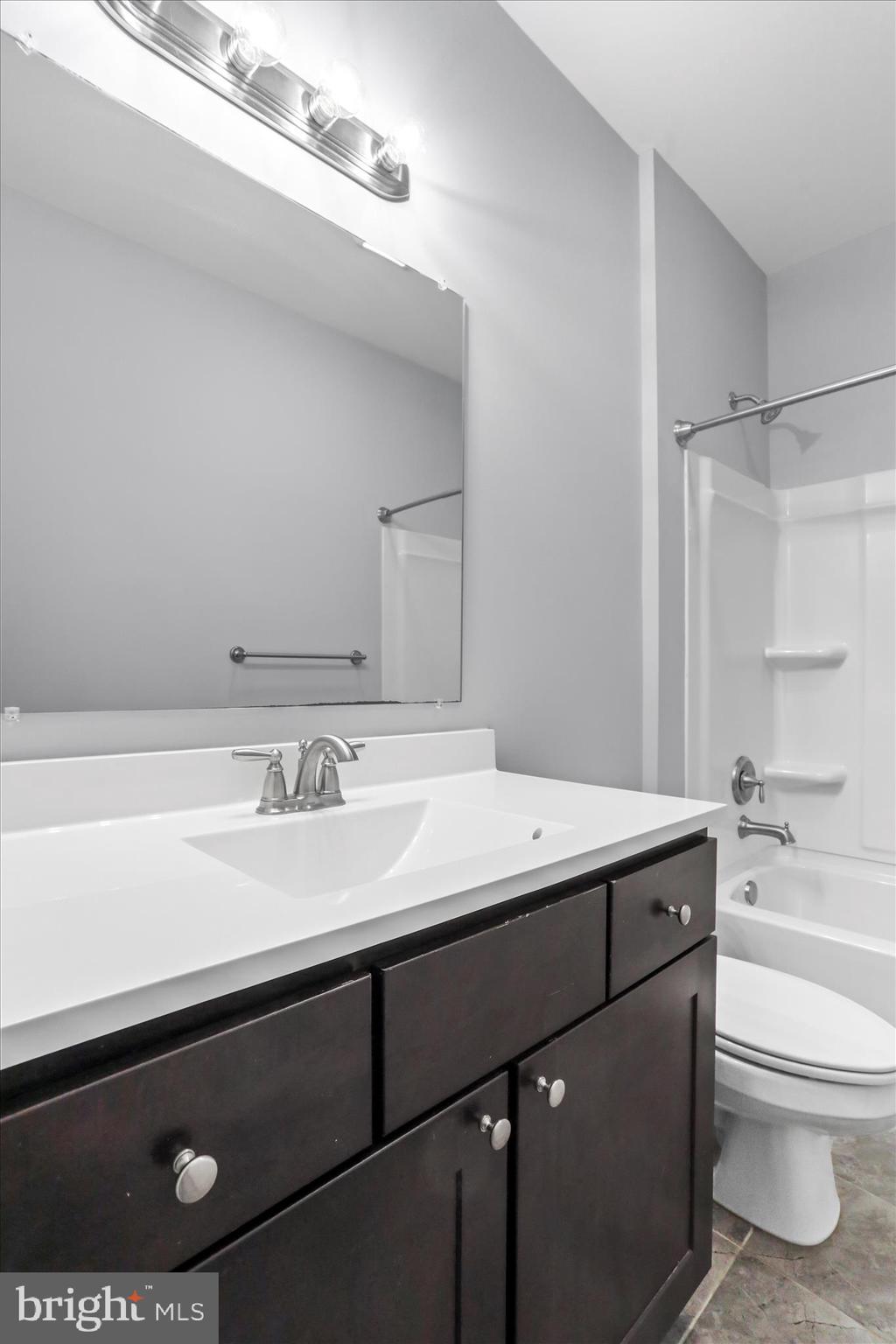 THISTLE LANDING - Residential