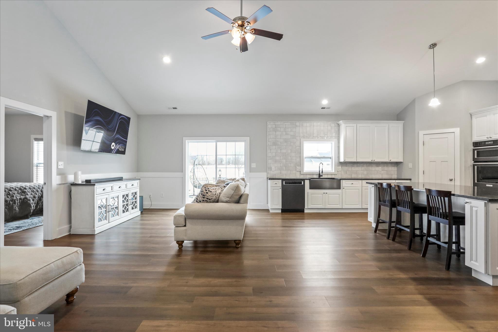 THISTLE LANDING - Residential