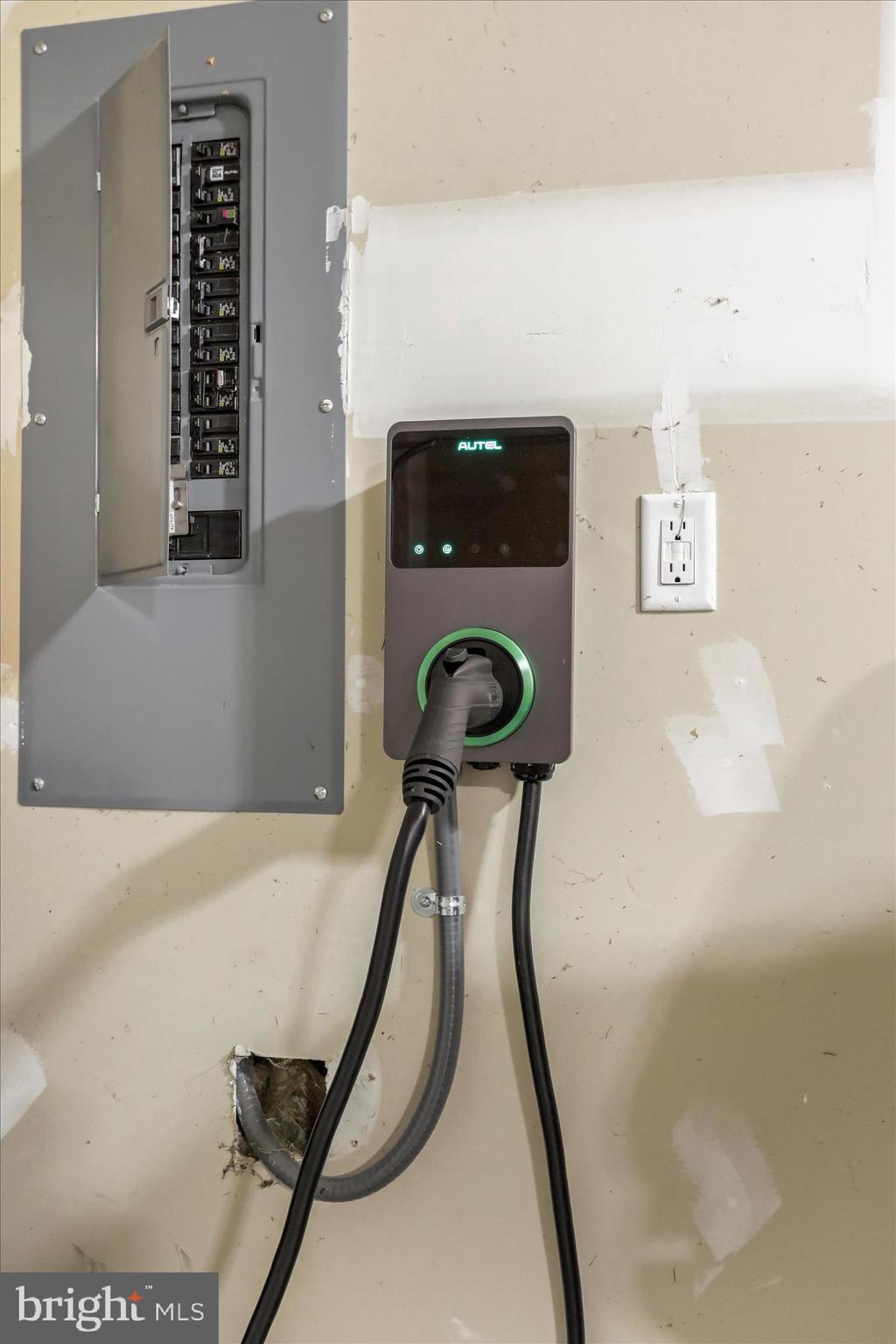 THISTLE LANDING - Residential