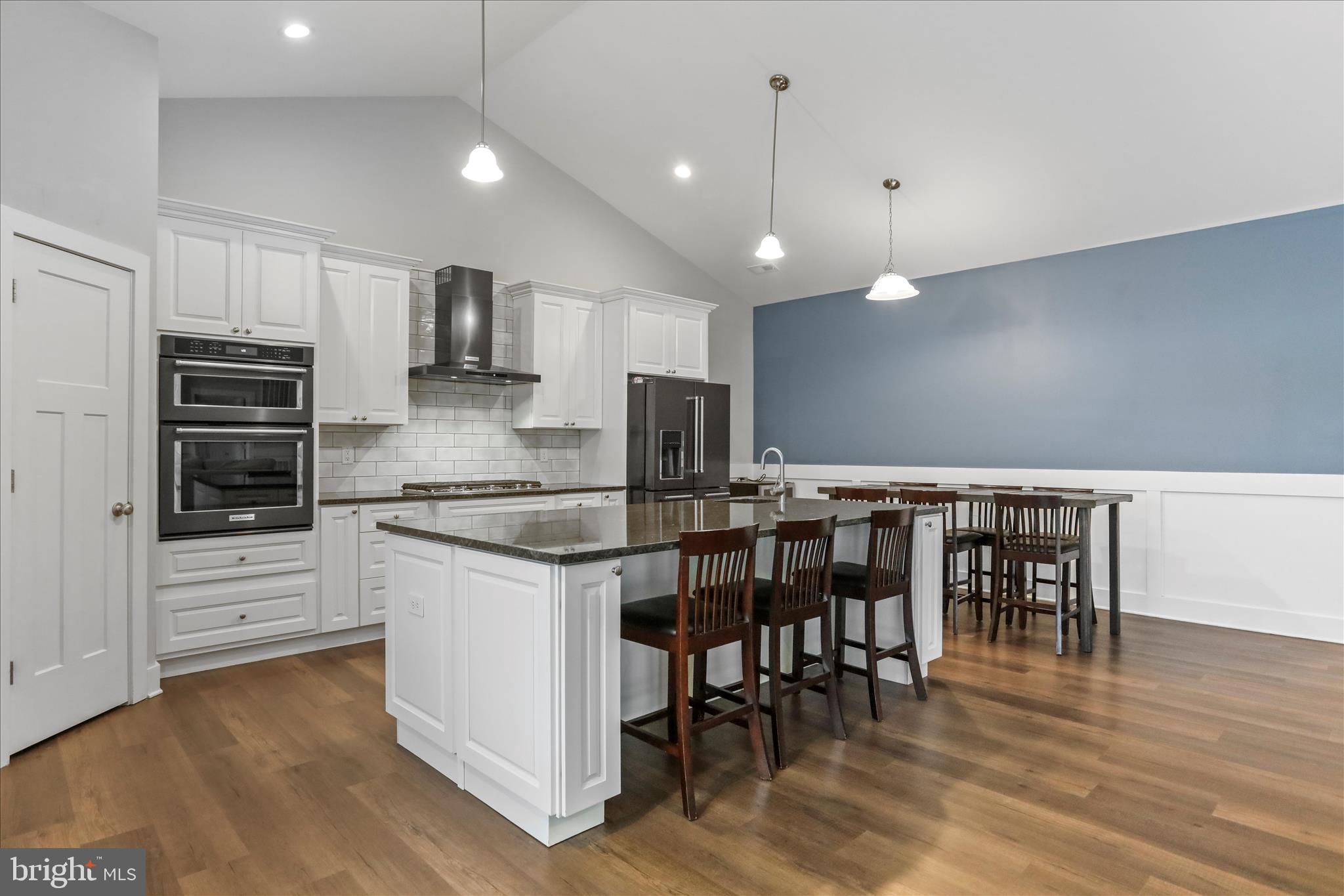 THISTLE LANDING - Residential