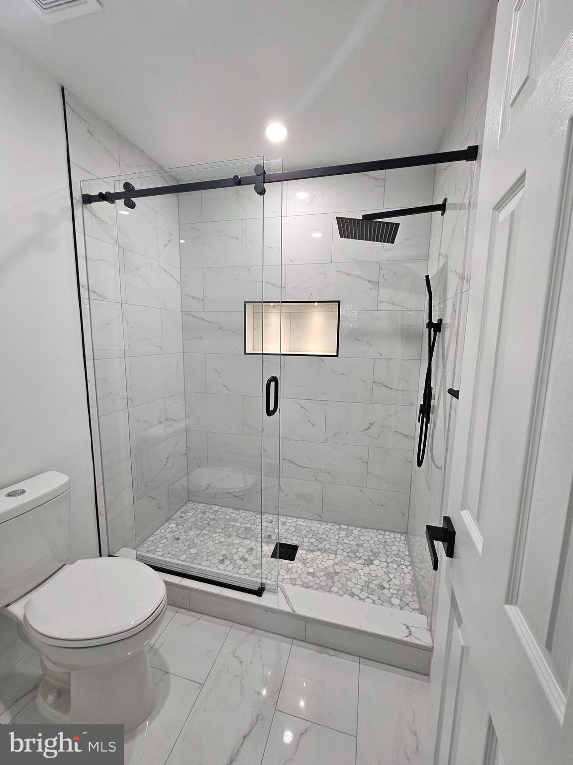 LAYHILL SOUTH - Residential