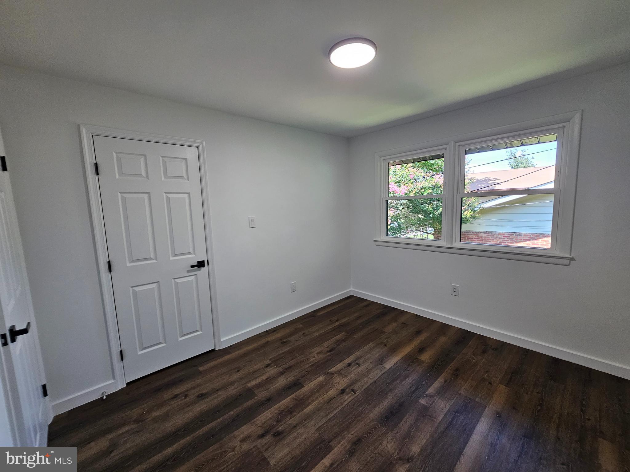 LAYHILL SOUTH - Residential