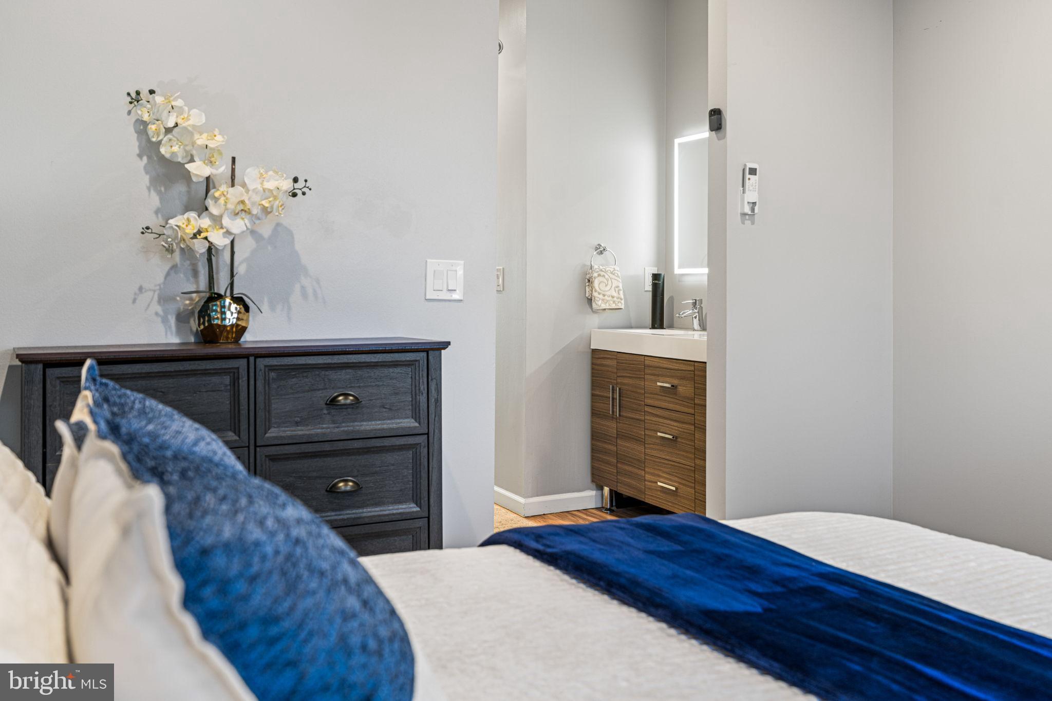 FAIRMOUNT - Residential