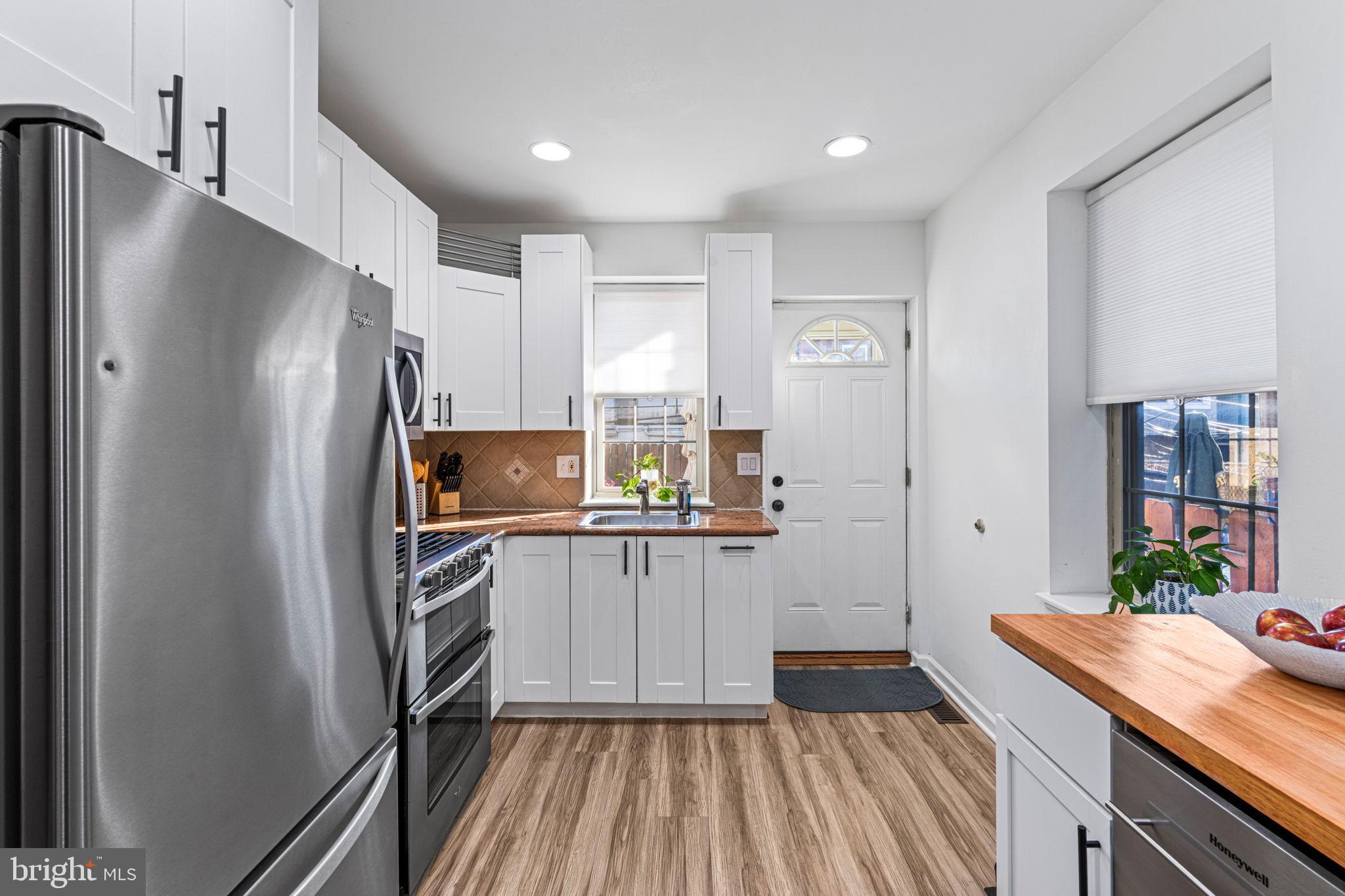 FAIRMOUNT - Residential