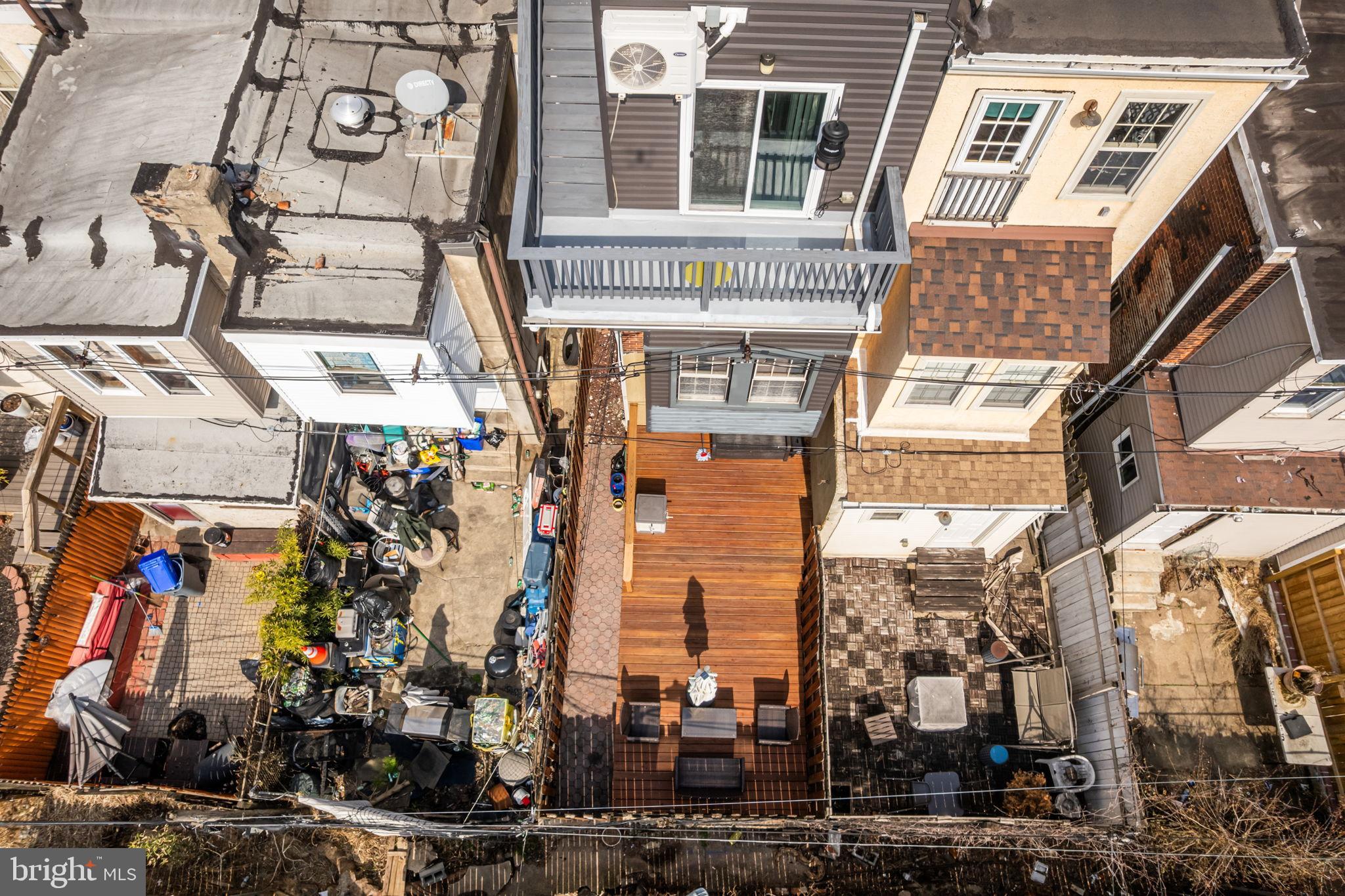 FAIRMOUNT - Residential