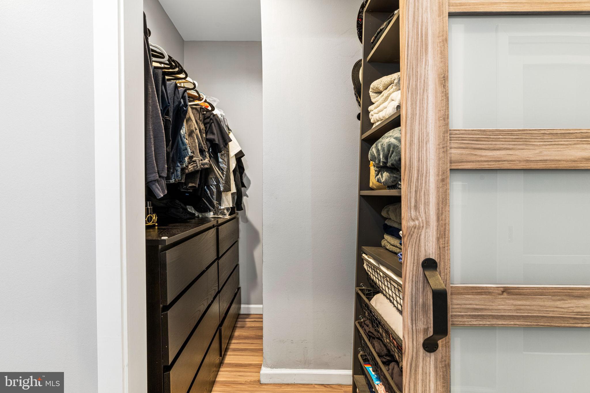 FAIRMOUNT - Residential