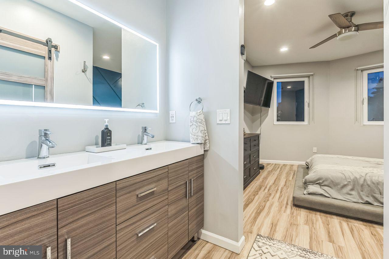 FAIRMOUNT - Residential