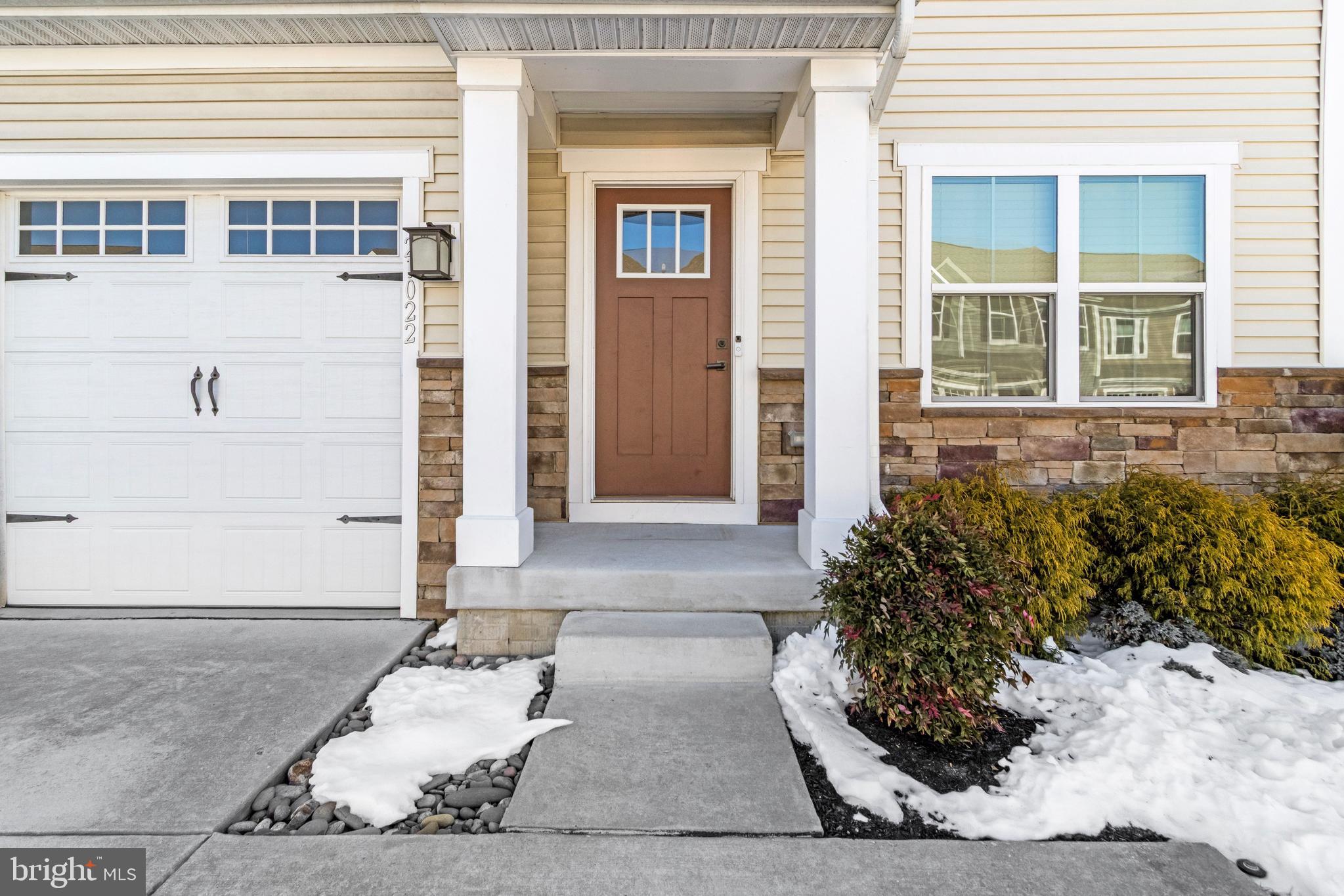 21022 WAVECREST TERRACE