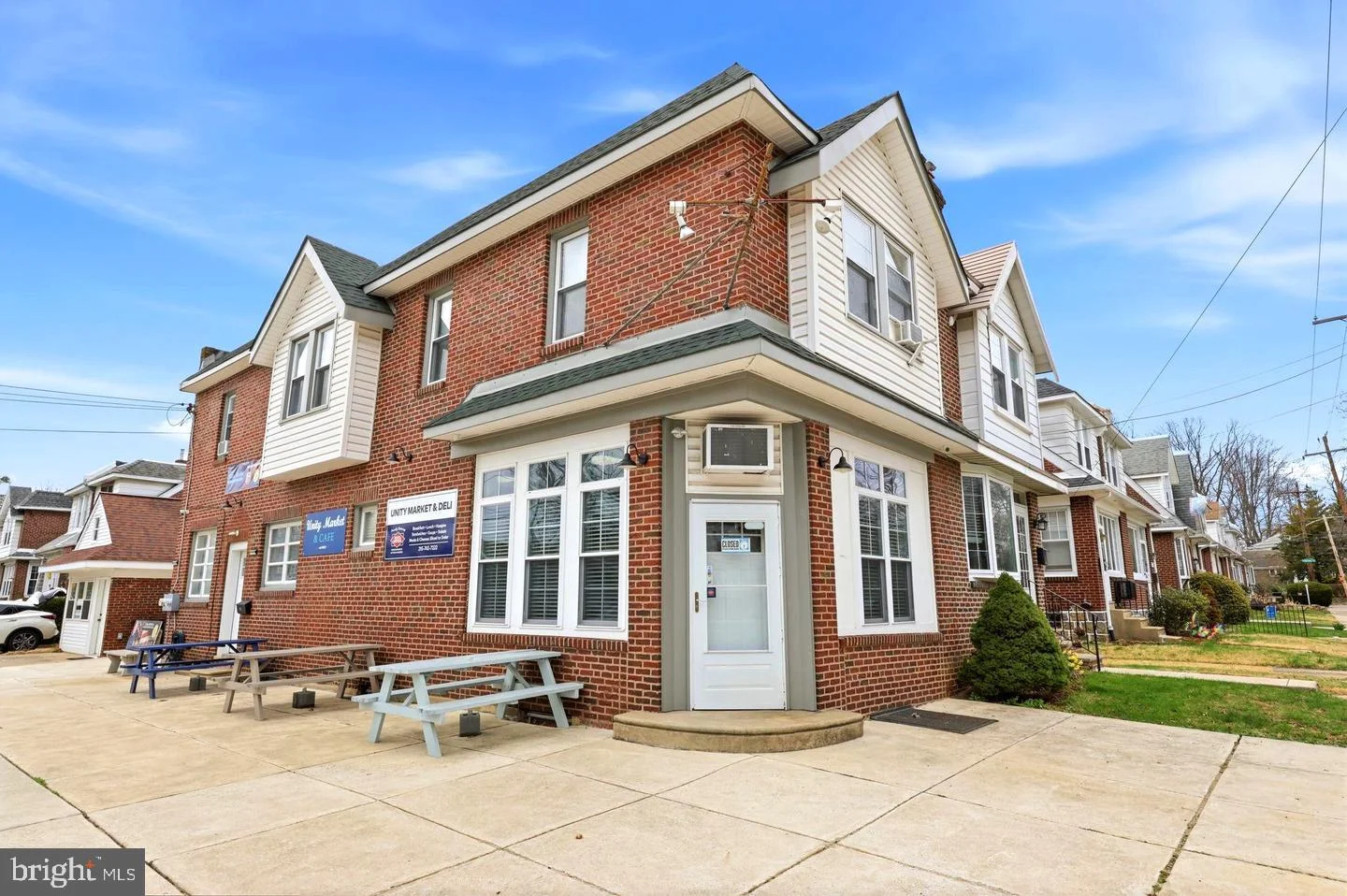222 Hartel Avenue