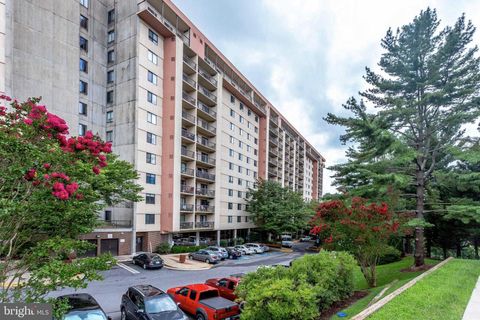 Condo For Sale - 3800 Powell Lane #519<br/> FALLS CHURCH, VA 22041