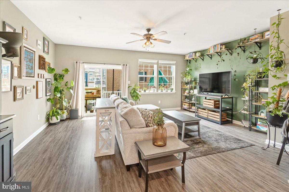 WESTVIEW SOUTH - Residential