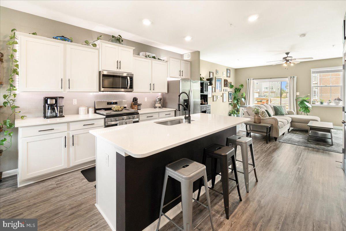 WESTVIEW SOUTH - Residential