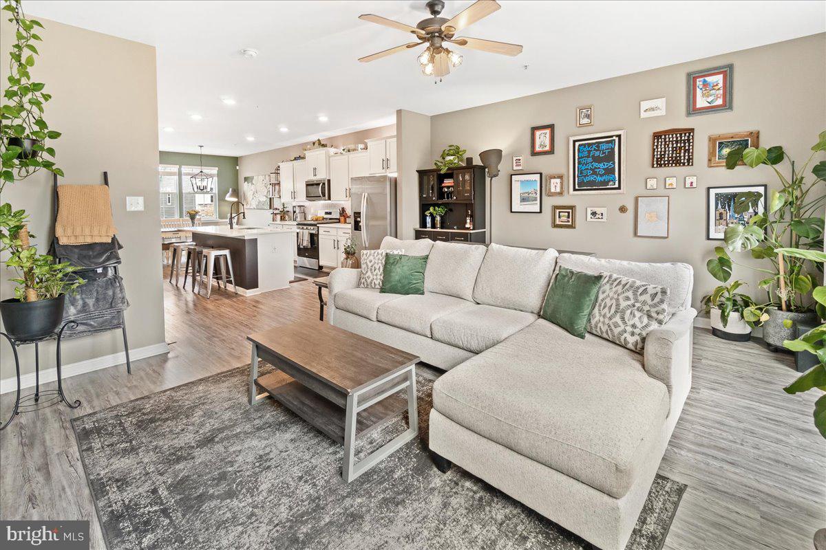 WESTVIEW SOUTH - Residential