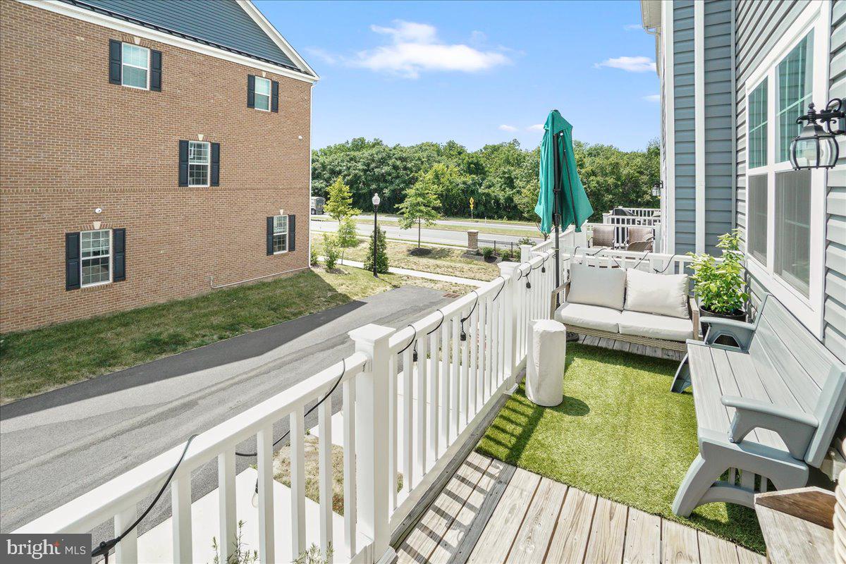 WESTVIEW SOUTH - Residential