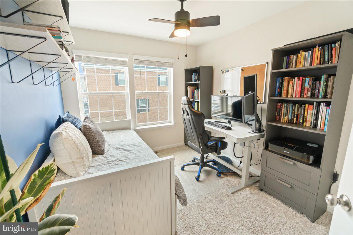 WESTVIEW SOUTH - Residential