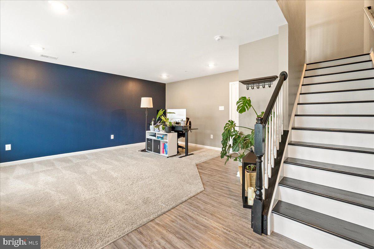 WESTVIEW SOUTH - Residential