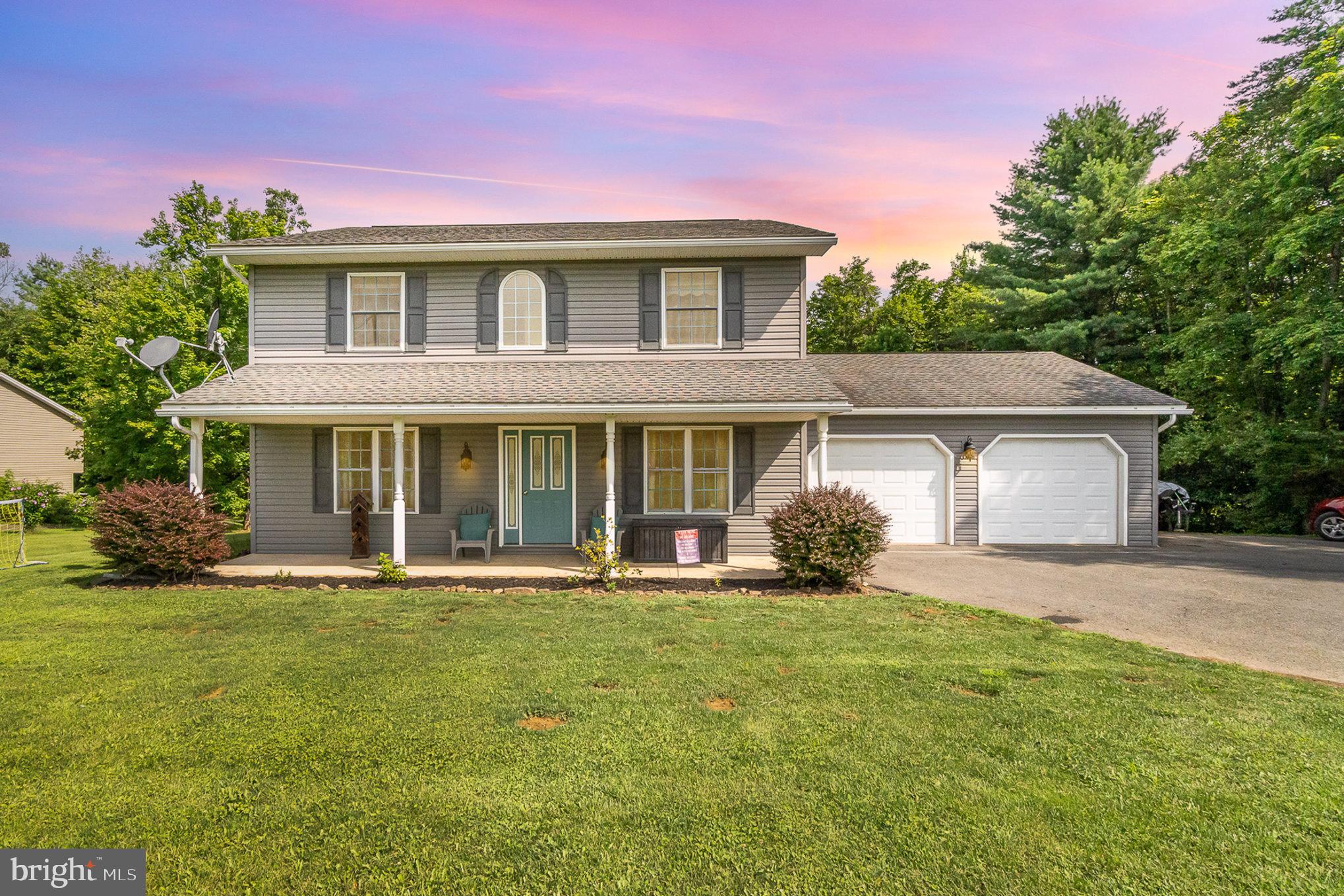 OAK WOODS - Residential